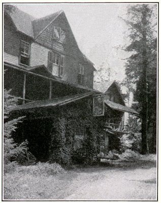 Ledge End Inn, in Twilight Park